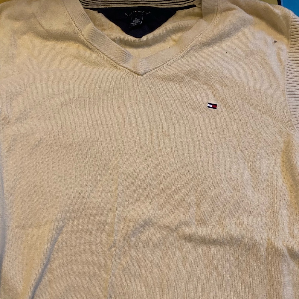 Tommy Hilfiger sweater vest
